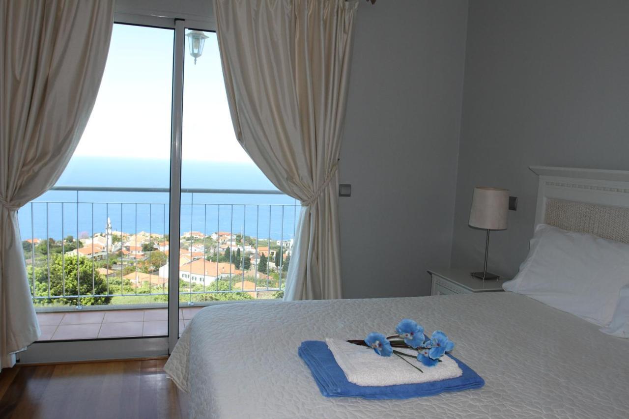 Villa Abreu - A Wonderful Ocean View Calheta  Exterior photo
