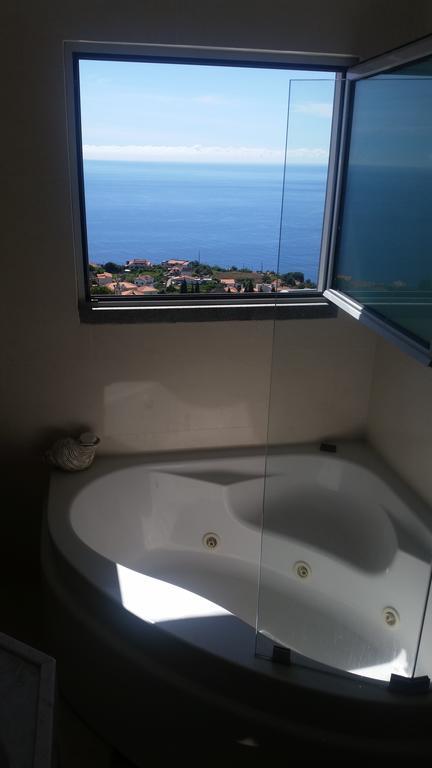 Villa Abreu - A Wonderful Ocean View Calheta  Exterior photo