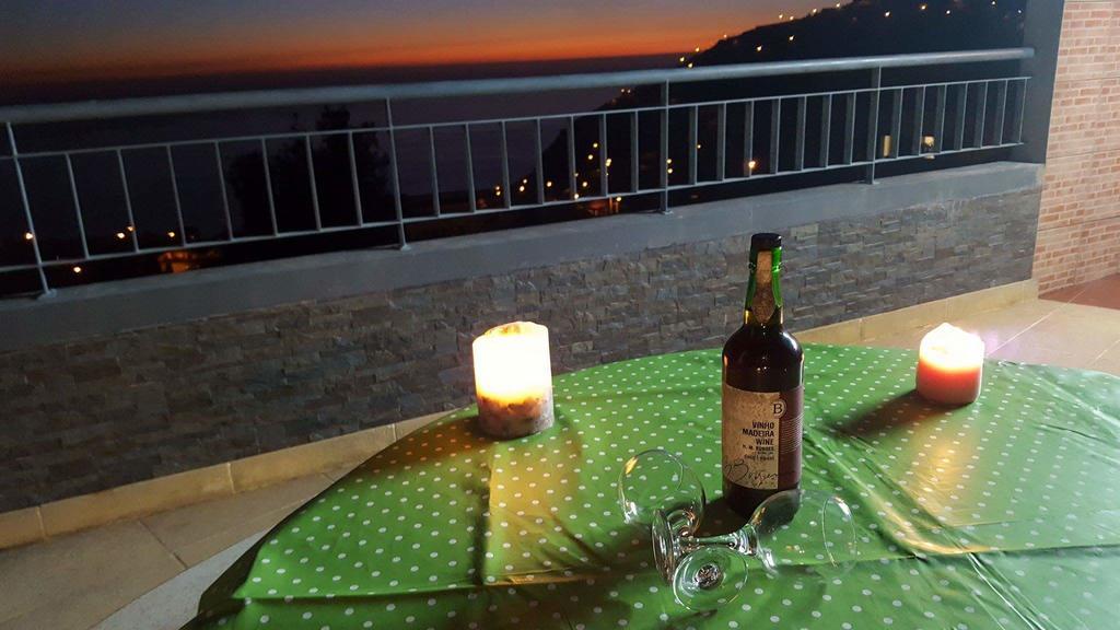 Villa Abreu - A Wonderful Ocean View Calheta  Exterior photo